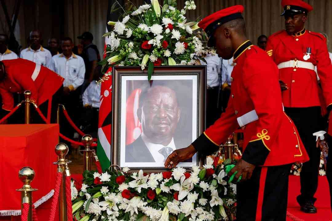 Kenya’s Farewell to a Father of Democracy